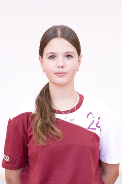 Поваляева  Ева
