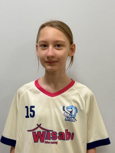 Елькова  Аделина