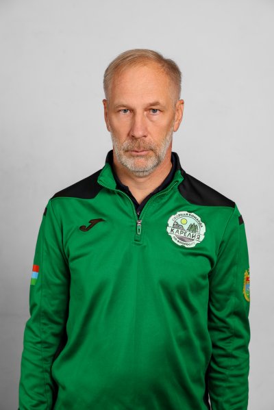 Востряков  Геннадий